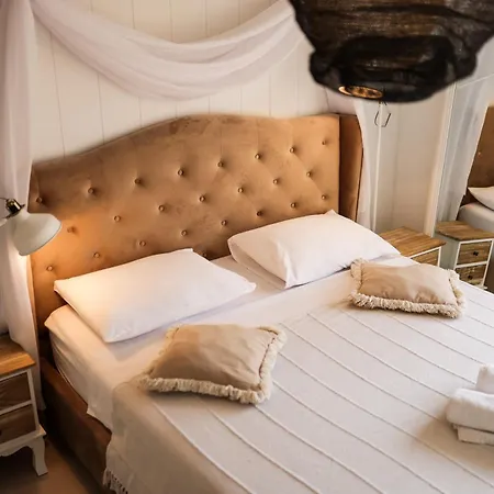 Wallaby Biograd Na Moru