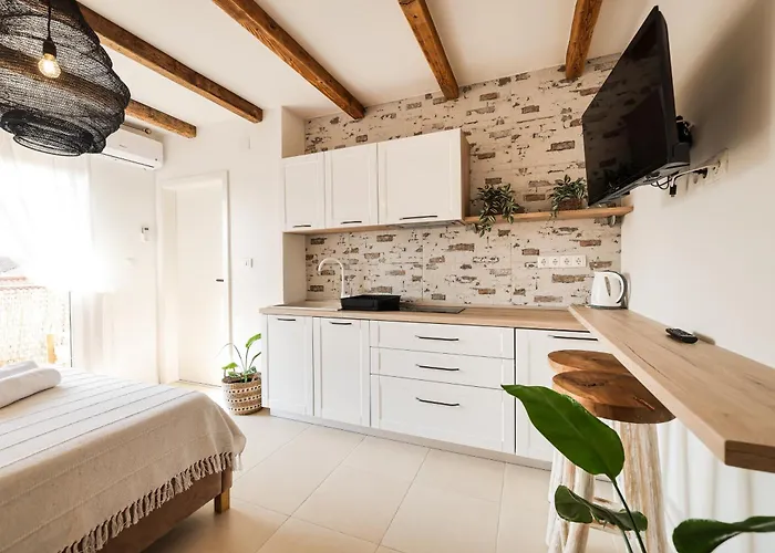 Wallaby Biograd na Moru